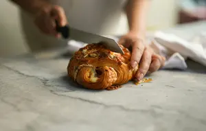 Resep Croissant Crookie, Perpaduan Croissant Renyah dan Cookie yang Viral