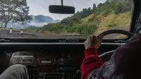 Ilustrasi Aktor Ganteng Pilih Jadi Supir Taksi Demi Bayar Karyawan (Foto: Tito Noverian Putra di Pexels)