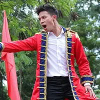 Hadiah 100 juta Rupiah menunggu jika kamu bisa kalahkan raja di Takeshi's Castle. (Bambang E. Ros/Bintang.com)