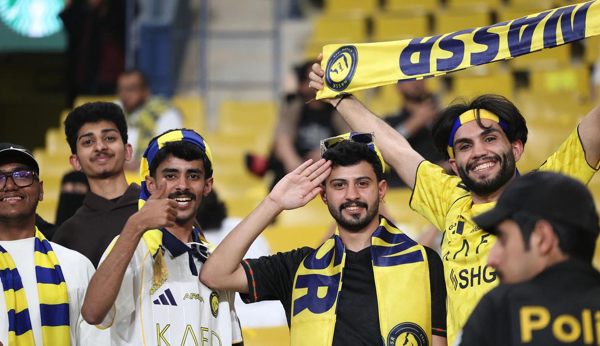 Hasil tersebut membuat Al-Nassr kukuh di puncak klasemen Liga Arab Saudi. Mereka tercatat mengoleksi 70 poin atau terpaut enam poin dari Al-Hilal yang belum memainkan laga pekan ke-24nya. (AFP/Fayez Nureldine)
