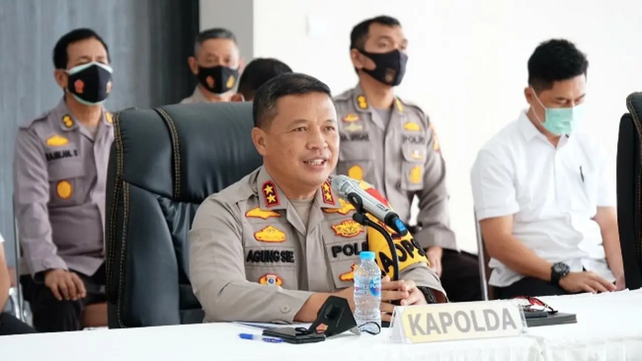 Kepala Polda Riau Irjen Agung Setya Imam Effendi.