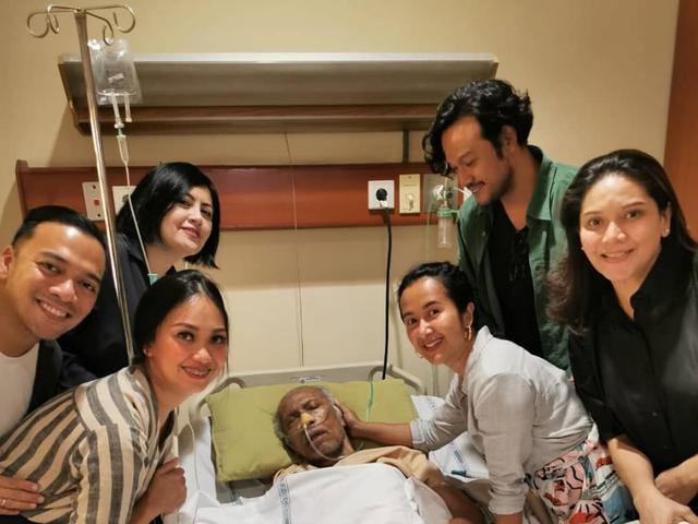 Chris Pattikawa Meninggal Ini 6 Kiprahnya Di Dunia Seni Showbiz Liputan6 Com