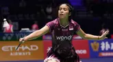 Pebulu tangkis Indonesia, Gregoria Mariska Tunjung saat bertanding melawan Julie Dawall Jakobsen (Denmark) dalam pertandingan putaran kedua tunggal putri Kejuaraan Dunia Bulu Tangkis 2025, Rabu 27 Agustus 2025 di Paris, Prancis. (AP Photo/Christophe Ena)
