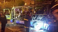 Bus yang meledak di Armenia. (CivilNet.AM)