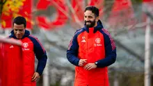 Manajer MU, Ruben Amorim, saat pimpin latihan tim untuk kali pertama pada hari Senin (18/11/2024). (X/Manchester United)