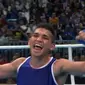 Petinju Indonesia, Adom Sugoro, meraih emas di SEA Games 2017 (Vidio.com)