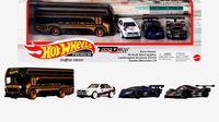 Hot Wheels Premium Collector Display Sets, 3 Cars &amp; 1 Transporter. (Dok&nbsp;mattel.com)