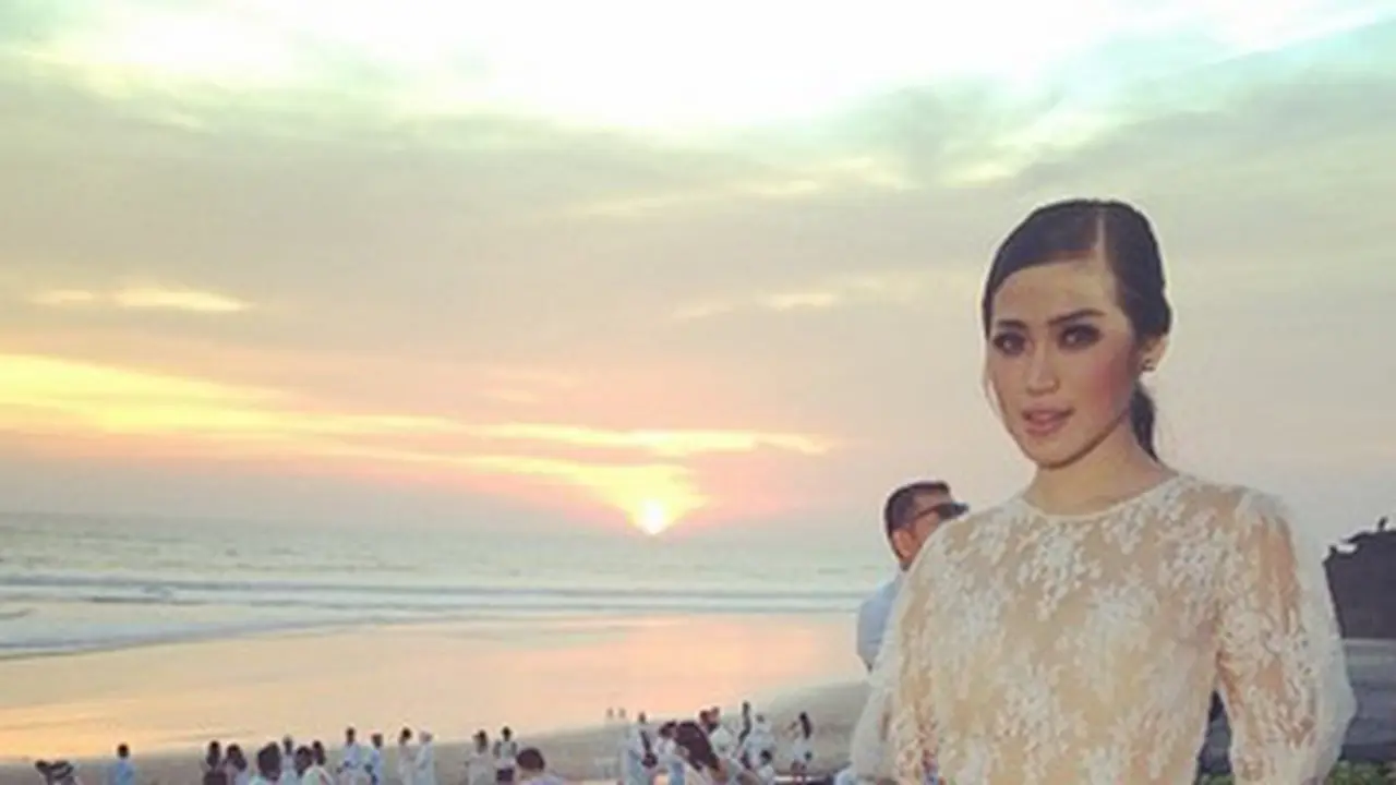 4 Gaun Cantik Jessica Iskandar