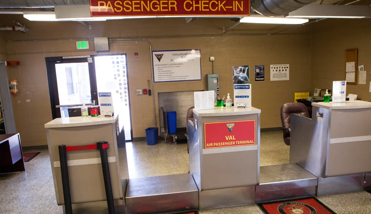 Fasilitas konter chek in yang akan menjadi lokasi karantina virus corona di Pangkalan Udara Marinir AS Miramar di California, 2 Februari 2020. Ratusan warga Amerika yang kembali dari China akan dikarantina selama 14 hari untuk dilakukan observasi (Lance Cpl. Jacob Pruitt/U.S. Marine Corps via AP)