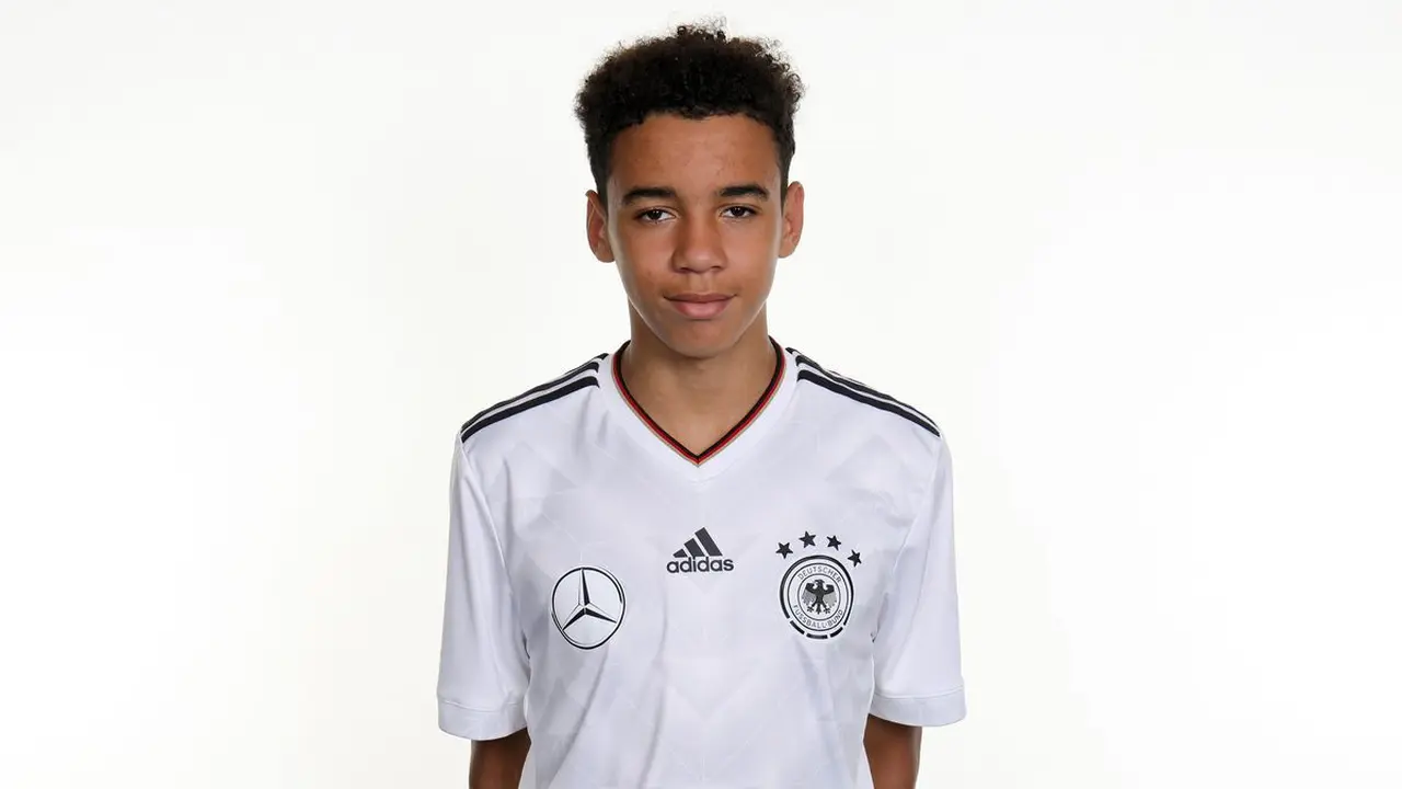 Bayern Munchen Bajak Wonderkid Chelsea