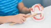 Bisa Sebabkan Penyakit Berbahaya, Ini Pentingnya Membiasakan Menyikat Gigi 2x Sehari Bagi Si Kecil (1)