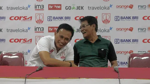Widyantoro dan Freddy Mulli