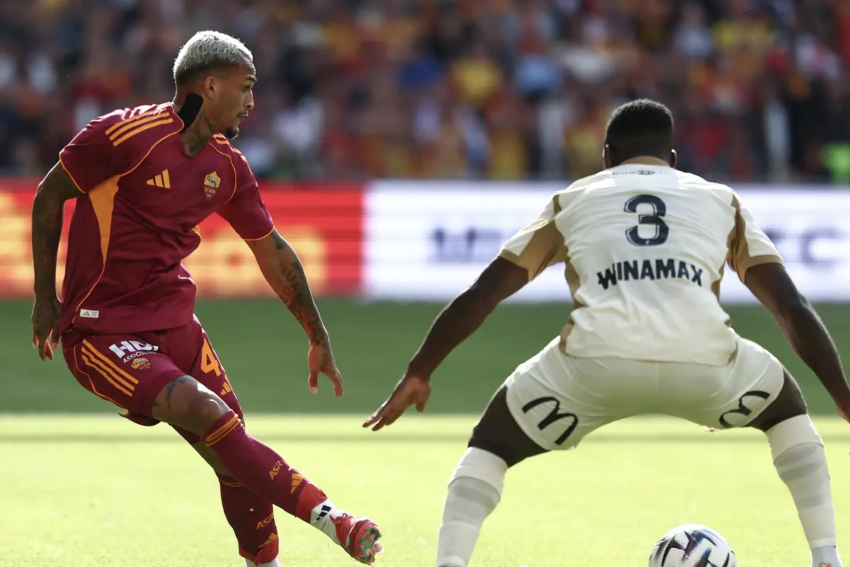 Pemain AS Roma Wesley Franca