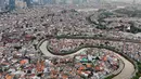 Diketahui, proyek normalisasi Kali Ciliwung tersendat dalam beberapa tahun terakhir. (merdeka.com/Arie Basuki)