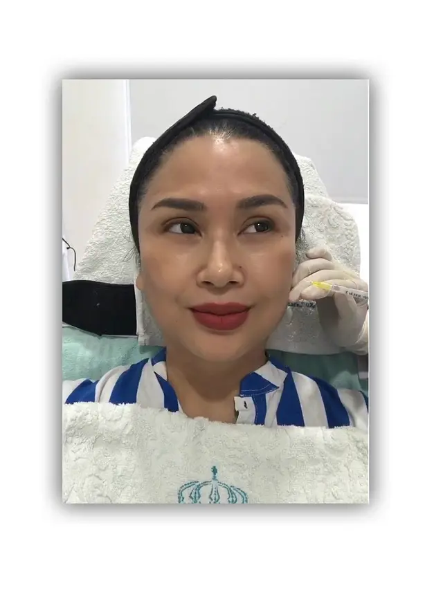 6 Potret Titi DJ Tanpa Makeup Ini Sukses Bikin Pangling