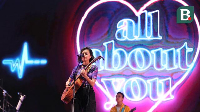 Lirik Lagu Chrisye Diskoria Laleilmanino Eva Celia Ragam Bola Com