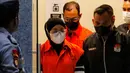 Kepala BPKAD Pemkab Kepulauan Meranti Fitria Nengsih juga ditetapkan sebagai tersangka usai penyidik meyakini telah terjadi kasus korupsi. (Liputan6.com/Angga Yuniar)