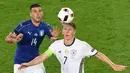 Jerman kemungkinan besar juga akan kehilangan Bastian Schweinsteiger yang mengalami cedera ligamen lutut. Namun, sang pelatih Joachim Low masih menaruh harap bisa pulih dan bermain di semifinal. (AFP/Mehdi Fedouach)