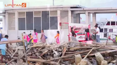 Mengenyam pendidikan tinggi tak pernah dibayangkan oleh anak nelayan miskin ini. Namun berkat ketekunan dan doanya, gadis kampung nelayan ini bisa mendapat kesempatan untuk kuliah.