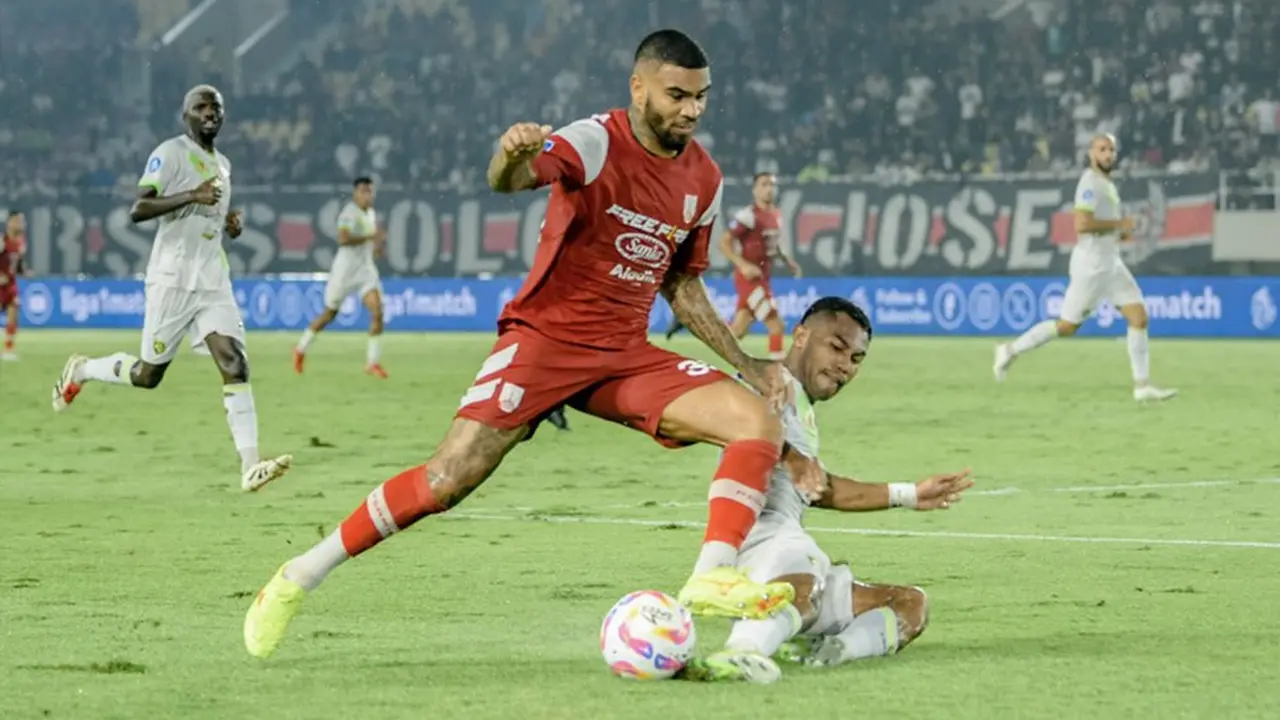 Persis Solo vs Persebaya Surabaya
