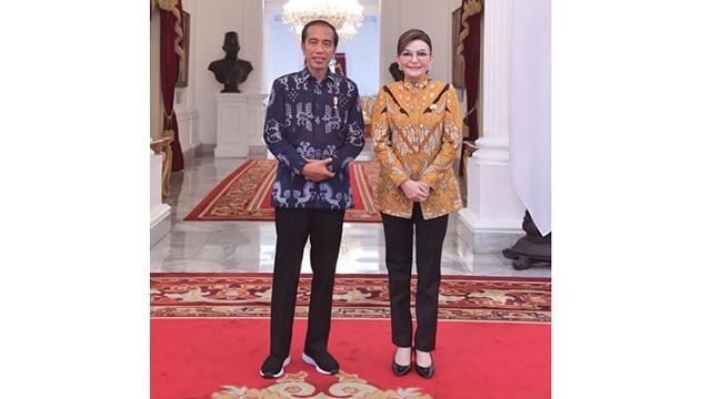 Kenalkan Tetty Paruntu, Bupati Cantik Minahasa Selatan