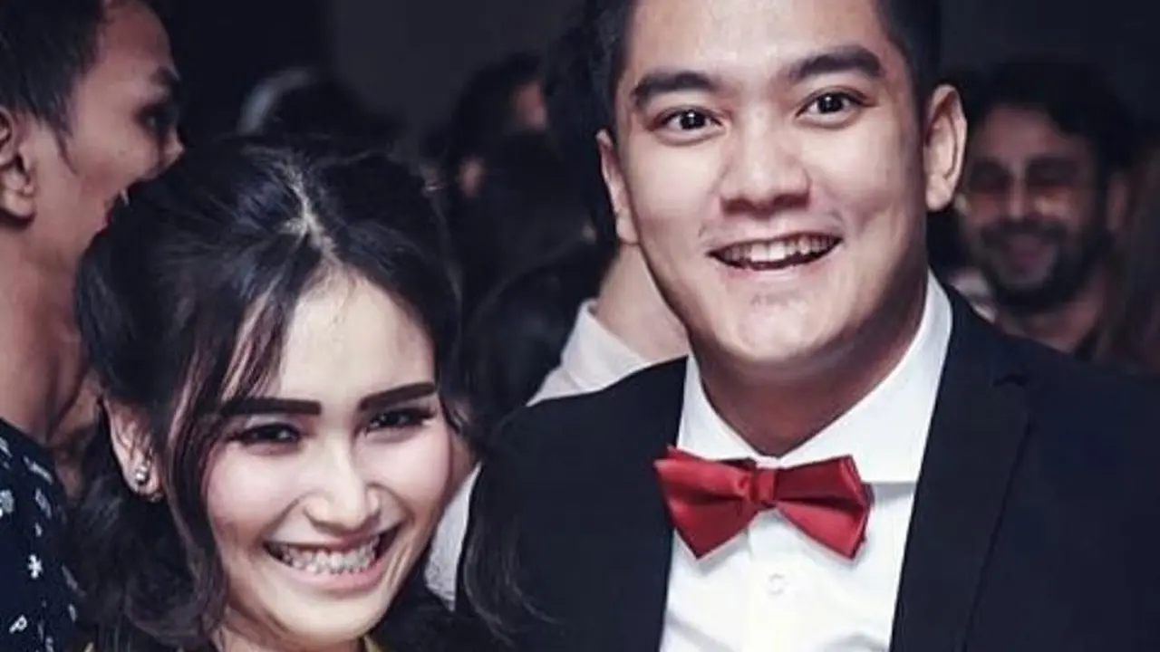 [Bintang] Terjun di Dunia Akting, Ayu Ting Ting Ingin Adu Akting dengan Reza Rahadian