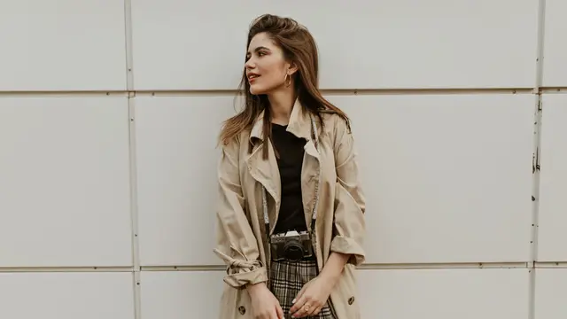 4 Fashion Items Wajib Punya untuk Tampil Profesional di Kantor, Mana yang Paling Sering Dipakai?