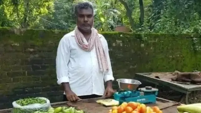 Akibat Covid-19, Sutradara Film Terkenal Ini Alih Profesi Jadi Penjual Sayur di Pasar