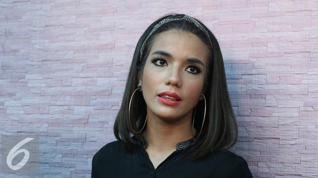 Sheila Marcia Janji Tak Akan Jauhkan Anak dari Sang Ayah - ShowBiz