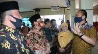 Dijen Dukcapil Kemendagri Zudan Arief Fakrulloh memuji aplikasi sistem kependudukan di Kota Bengkulu. (Liputan6.com/Yuliardi Hardjo)
