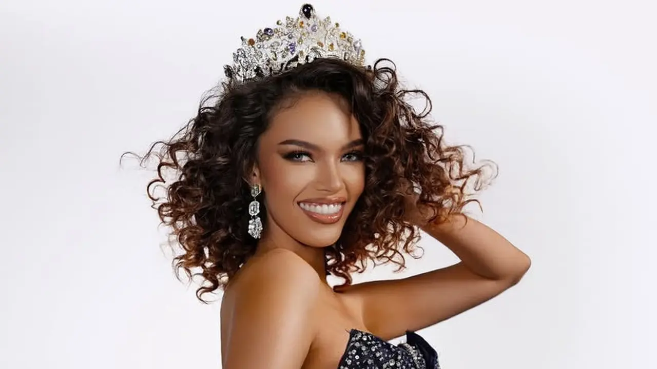 Ayu Michelle Wakil Indonesia di Ajang Miss Aura Internasional 2025