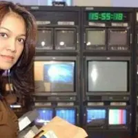 Sambutan hangat netizen untuk Ira Koesno yang terpilih jadi moderator debat Pilgub DKI lagi. (Foto: Instagram)