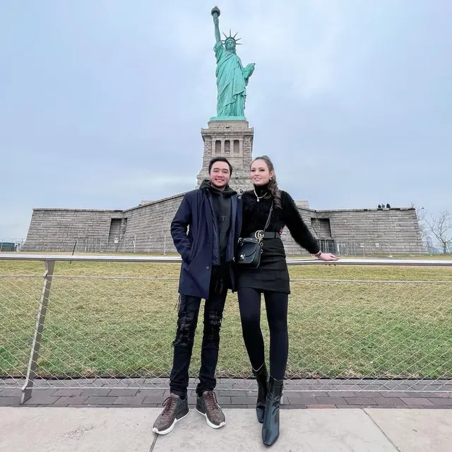 6 Potret Terbaru Abash Mantan Lucinta Luna, Hobi Traveling Bareng Pacar
