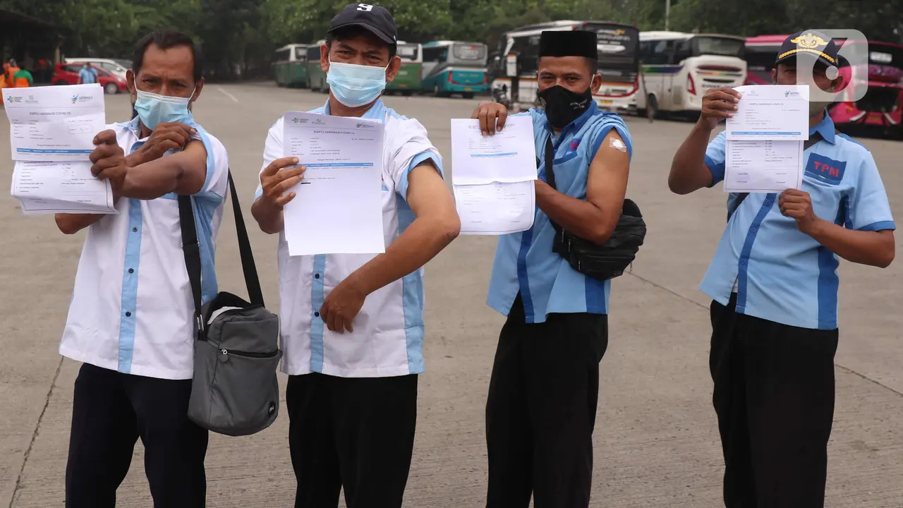 Giliran 1.000 Sopir Transportasi Umum Divaksin COVID-19 di Poris Plawad Tangerang