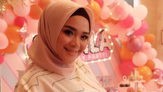 [Bintang] Sheza Idris