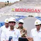 Presiden RI Joko Widodo (Jokowi) meresmikan Bendungan Tanju di Kabupaten Dompu, Nusa Tenggara Barat (NTB), Senin (30/7/2018). (Dok Kementerian PUPR)