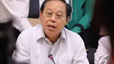 Djan Faridz saat memberikan keterangan kepada wartawan di Kantor DPP PPP, Jakarta, Rabu (3/12/2014). (Liputan6.com/Faizal Fanani)