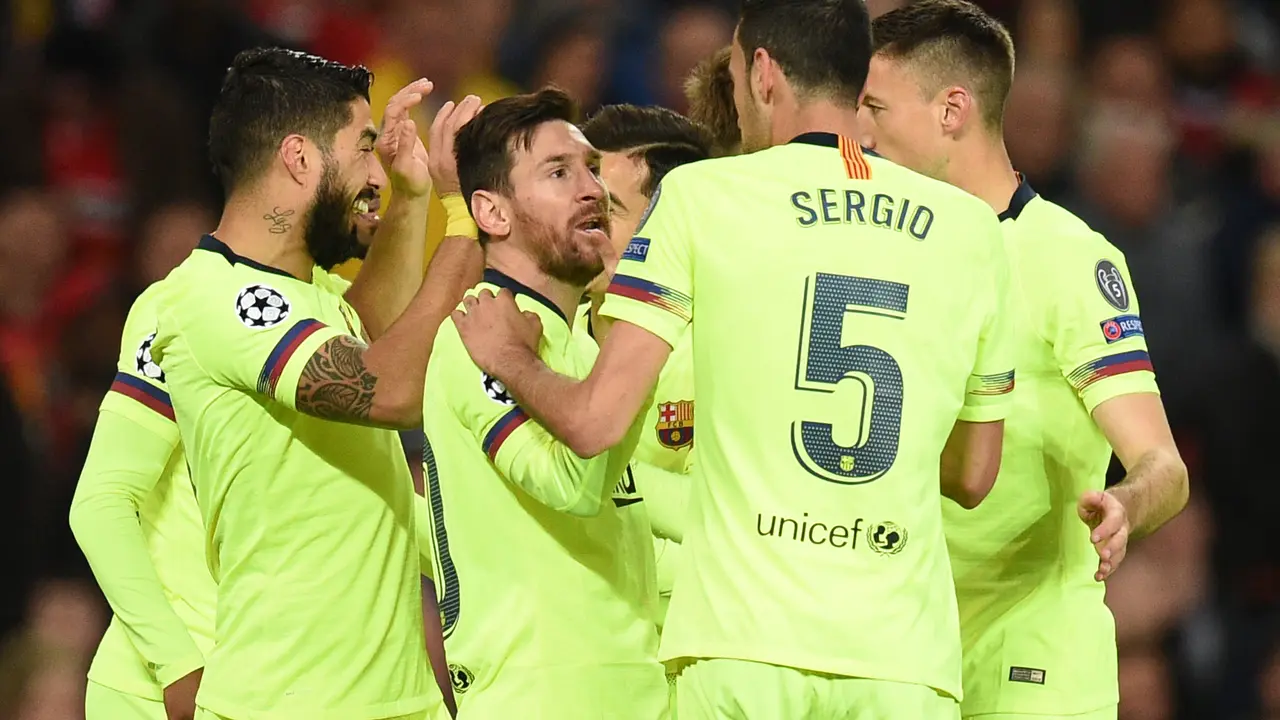 Laga Ketat Warnai Kemenangan Barcelona Atas Manchester United