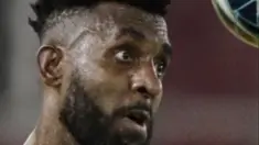 Berita video TikTok Bola.com kali ini soal belajar membuat foto bek Timnas Indonesia, Yanto Basna, menjadi bergerak.