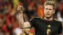 Kevin De Bruyne membuat Belgia berbalik unggul di babak kedua. Pemain Manchester City tersebut sukses mencetak gol usai bekerjasama dengan Eden Hazard. (AFP/Virginie Lefour)
