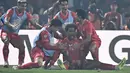 <p>Pemain naturalisasi baru Vietnam, Nguyen Xuan Son merayakan gol ke gawang Thailand bersama para rekan-rekannya dalam laga leg pertama final Piala AFF 2024 yang berlangsung di Viet Tri Stadium, Vietnam, Selasa (02/01/2025) waktu setempat. (AFP/Nhac Nguyen)</p>