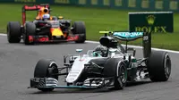 Pembalap Mercedes Nico Rosberg (Reuters)