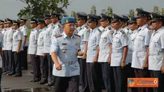 Citizen6, Kalijati: Tema peringatan Hari Jadi ke-65 POMAU adalah “ Melalui Peningkatan Disiplin Pribadi Kita Wujudkan Penegakkan Disiplin dan Tata Tertib Satuan Dalam Rangka mendukung Keberhasilan Tugas-tugas TNI Angkatan Udara“. (Pengirim: Pentaksdm)