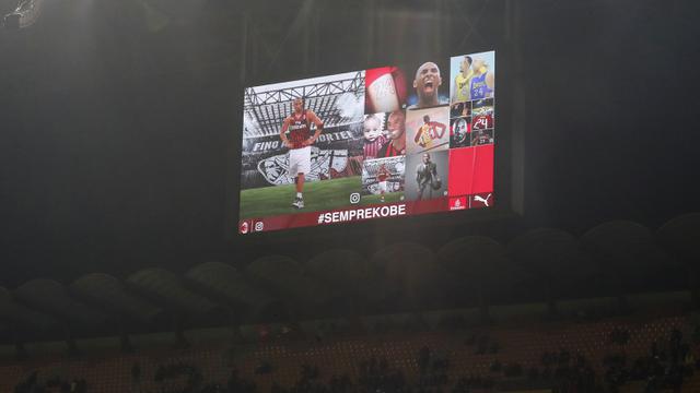 Hasil gambar untuk Penghormatan Khusus Buat Kobe Bryant di San Siro Penghormatan Khusus Buat Kobe Bryant di San Siro