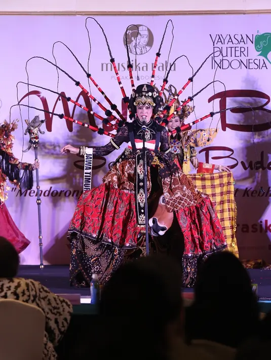 Finalis Puteri Indonesia 2018 Busana Tradisional