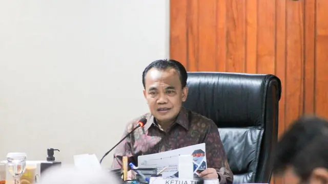 Sekretaris Kementerian Koordinator Bidang Perekonomian Susiwijono Moegiarso dalam Kick-off Technical Meeting Satgas Peningkatan Ekspor Nasional, di Kantor Kemenko Perekonomian, Jakarta, Rabu (24/1/2024). (Dok Kemenko Perekonomian)