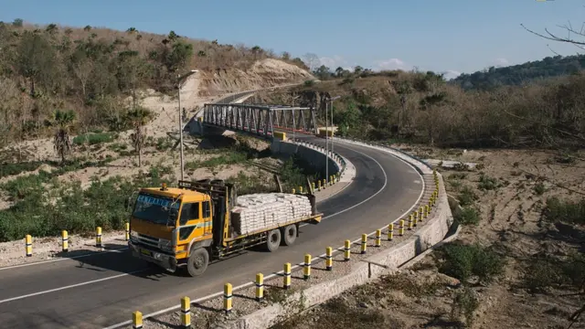 Jalan perbatasan Nusa Tenggara Timur (NTT)