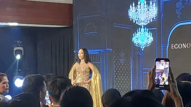 30 Finalis Tampil Anggun di Acara Preliminary Miss Universe Indonesia 2023