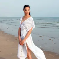 Bicara soal Gal Gadot memang tak pernah bosan untuk diperbincangkan. Terutama soal pesonanya dalam setiap penampilan dan sukses bikin mata para lelaki tak ingin berkedip. (Instagram/gal_gadot)