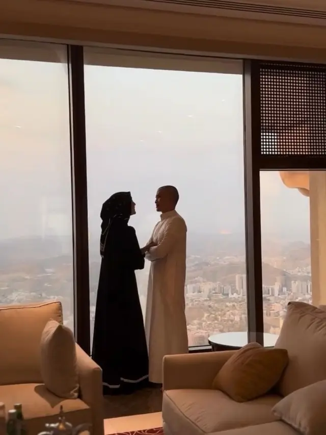 Netizen Ikutan Ingin Pergi ke Mekkah